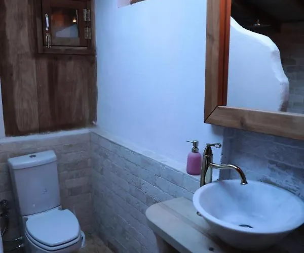 Kayserkaya Inn Selcuk